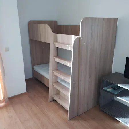 Πανσιόν Ask Πριμόρσκο