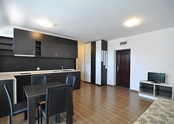 ゲストハウス Ask プリモルスコ